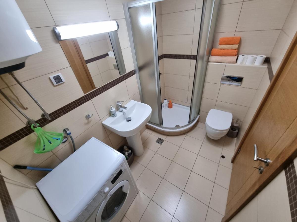 Renta Stanovi Podgorica Lägenhet Exteriör bild
